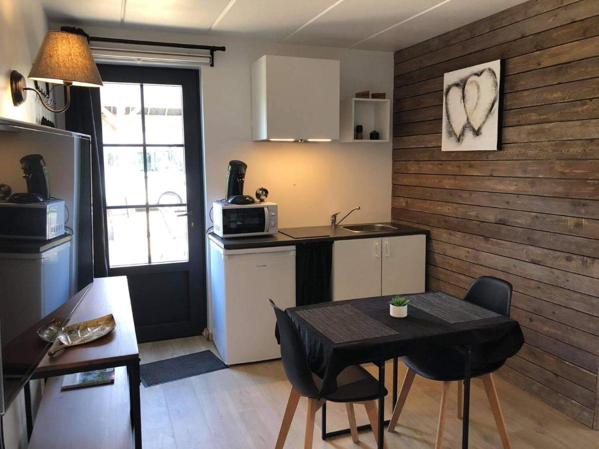 Le Petit Studio De L'Espace Bien Etre Libin Екстериор снимка