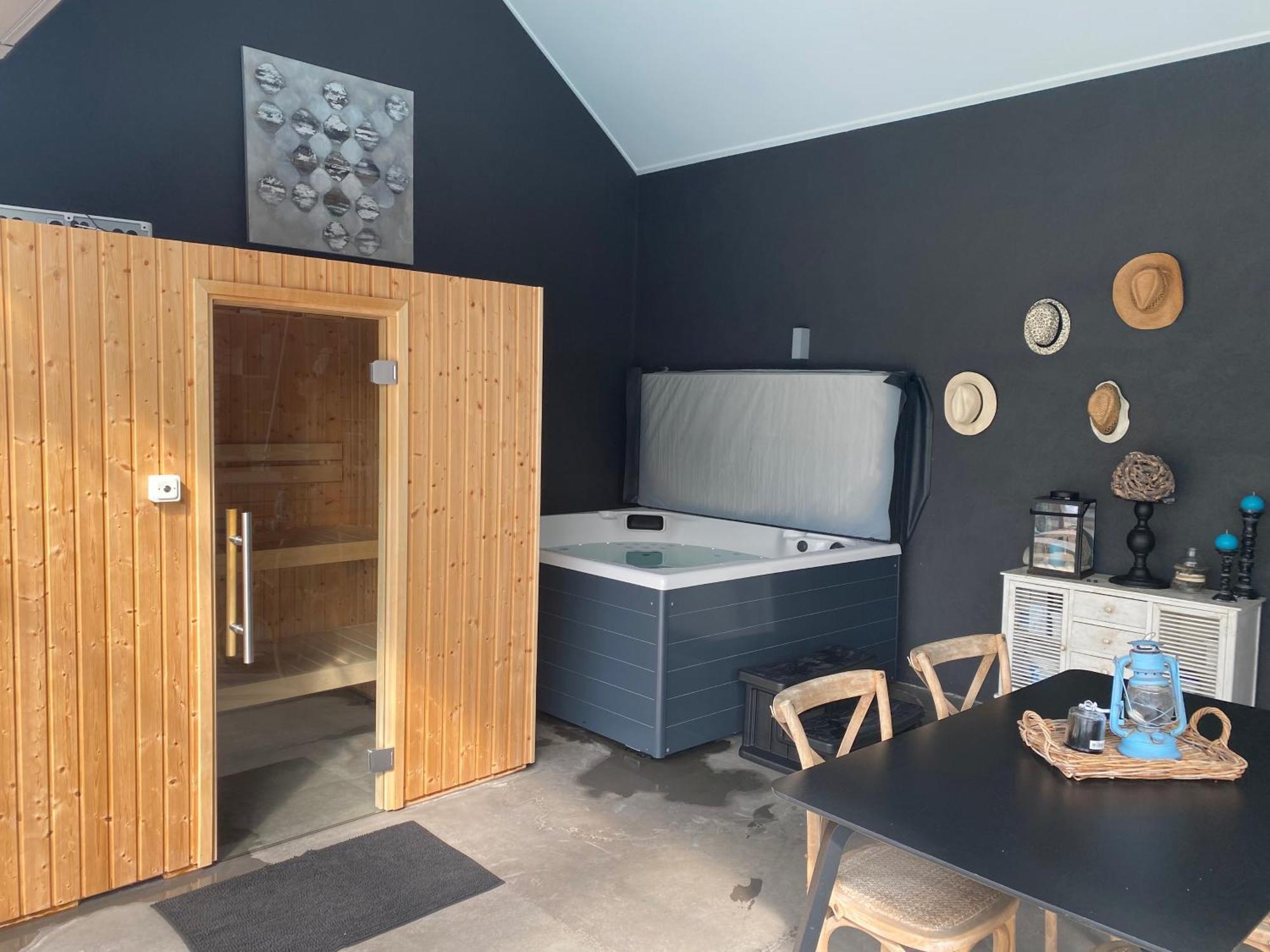 Le Petit Studio De L'Espace Bien Etre Libin Екстериор снимка